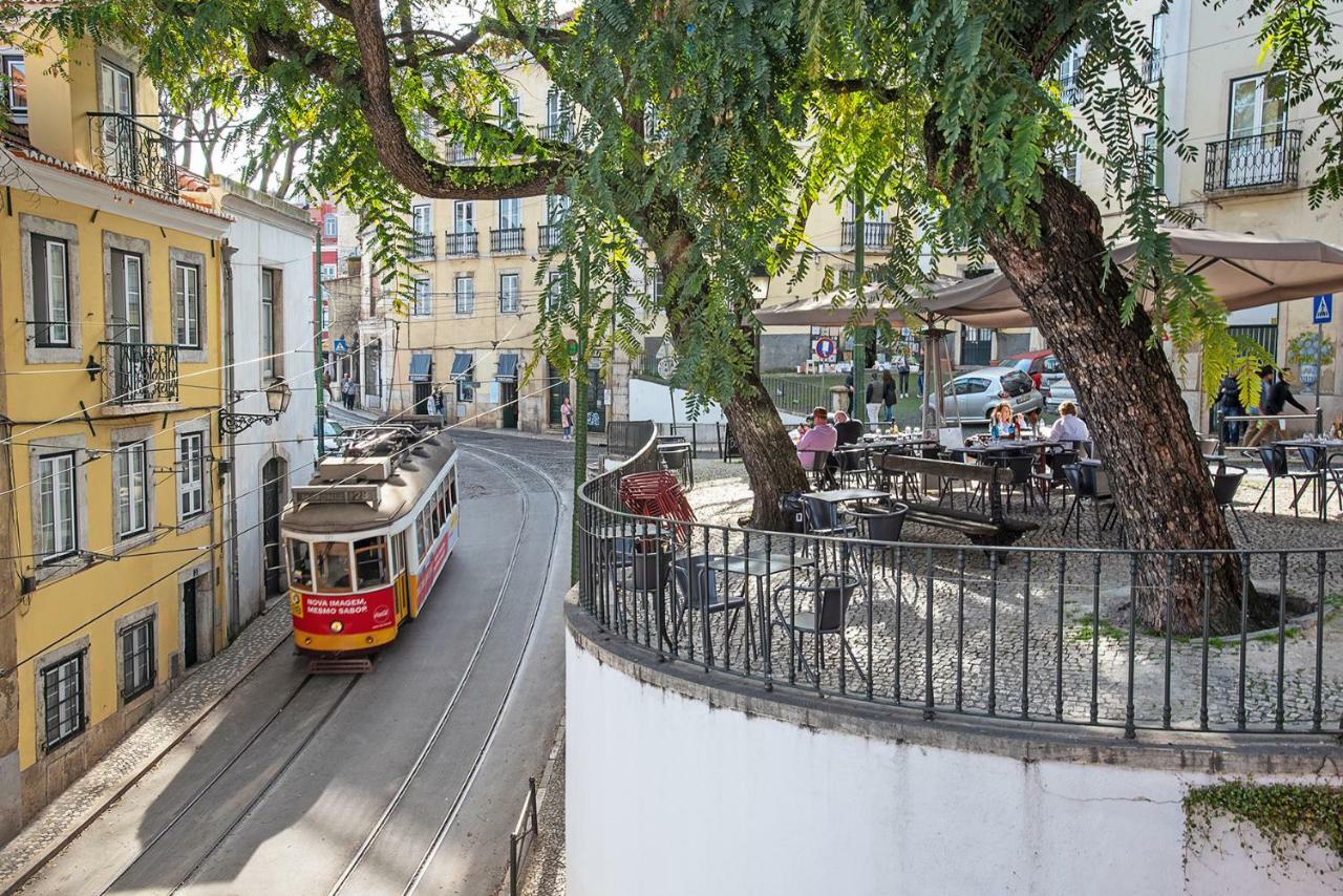 Myplacelisbon - Alfama River View Apartment Екстер'єр фото